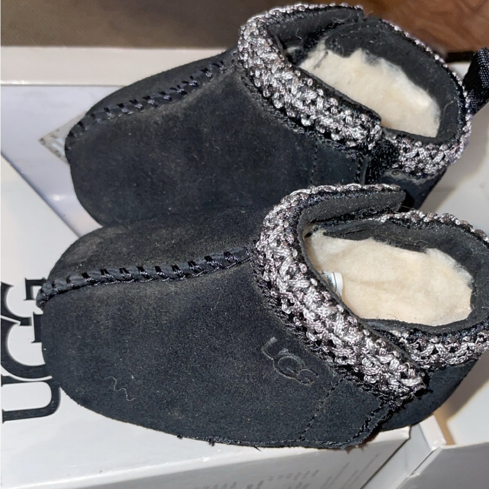 UGG Charcoal Baby Booties with Knit Trim